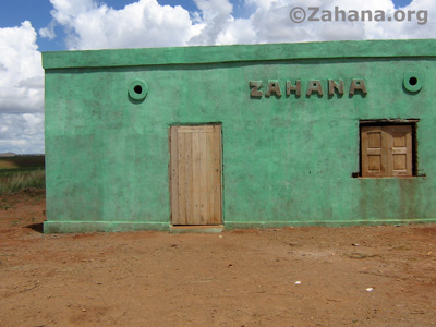 Fiarenana's new community built school