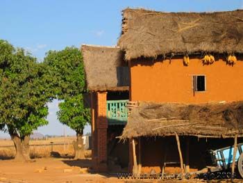 Houses of Fiadanana 